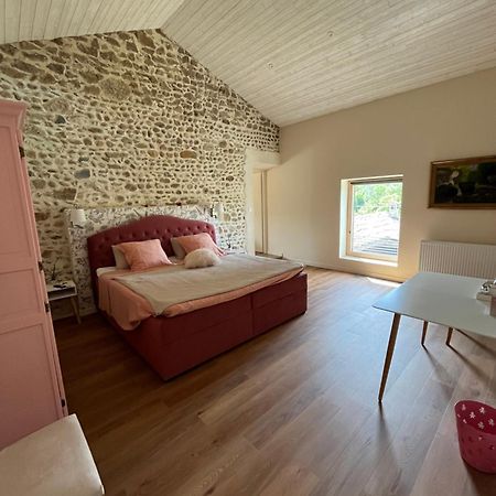 La Bergerie Des Amandiers Chambres Et Table D'Hotes Malataverne Esterno foto