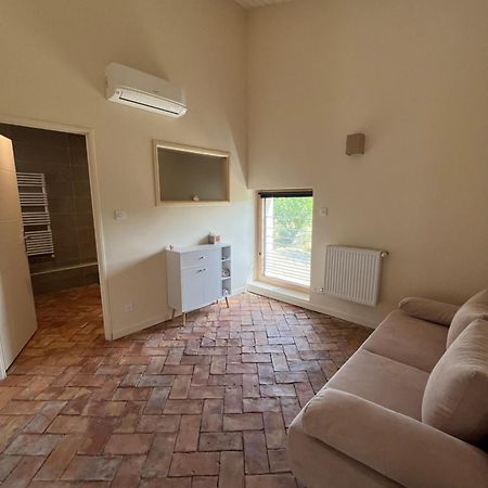 La Bergerie Des Amandiers Chambres Et Table D'Hotes Malataverne Esterno foto