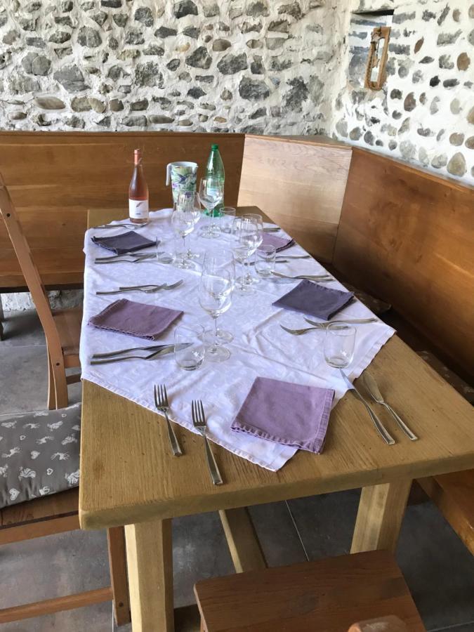 La Bergerie Des Amandiers Chambres Et Table D'Hotes Malataverne Esterno foto