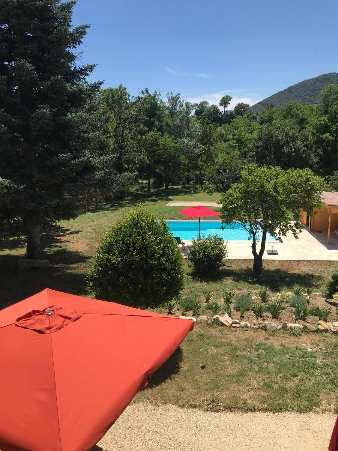 La Bergerie Des Amandiers Chambres Et Table D'Hotes Malataverne Esterno foto